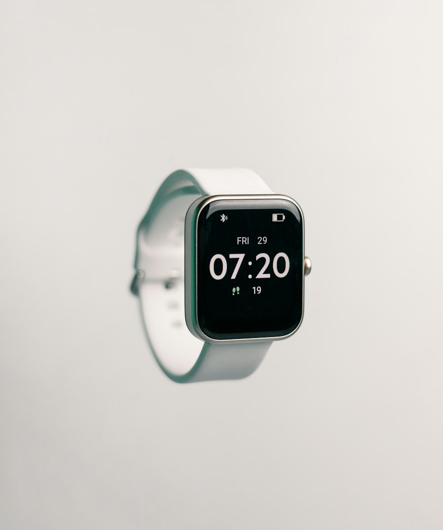 Loop Watch face, dark dial with a light strap